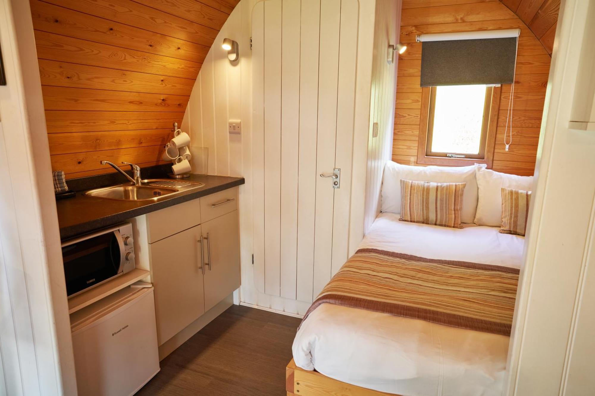 Whitemead Forest Park Hotel ลิดนีย์ ภายนอก รูปภาพ