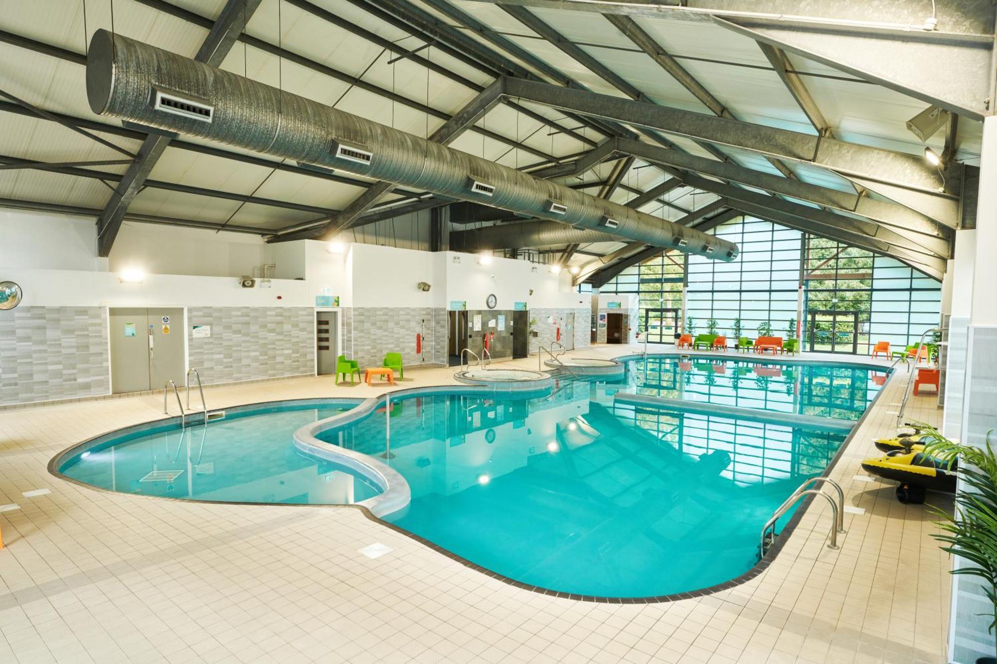 Whitemead Forest Park Hotel ลิดนีย์ ภายนอก รูปภาพ